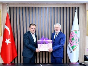 AK Parti Yerel Yönetimler Başkan Yardımcısı Öz: “Başkanımızla Isparta en iyi hizmeti alacaktır”