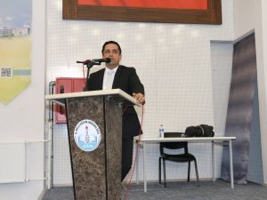 Kütahya’da 4006 TÜBİTAK Bilim Fuarları Destekleme Programı bilgilendirme toplantısı