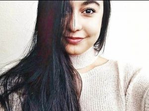 AK Partili Mustafa Savaş’tan genç kıza hayati destek