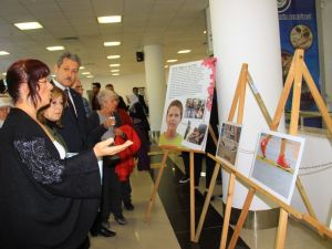 Görme engellilerden ‘6. His’ fotoğraf sergisi