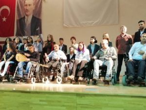 DPÜ ve TSD’dan ‘Şahikalar Diyarı’ adlı tiyatro gösterisi