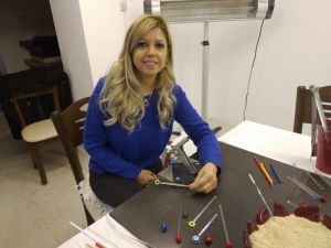 Camın sanata dönüşmesini ücretsiz olarak öğretecek