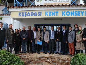 CHP Aydın Milletvekili Bülent Tezcan’dan Kuşadası’nda kurum ziyaretleri