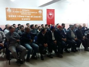 Aslanapa’da sürü yönetimi kursu tamamladı