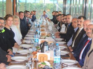 MHP Edremit İlçe Teşkilatı basın ile bir araya geldi