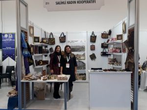 Salihlili kadınların el emekleri Ankara’da sergilendi