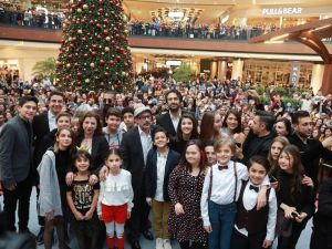 Mahsun Kırmızıgül’ün aşk filmine İzmir’de muhteşem gala