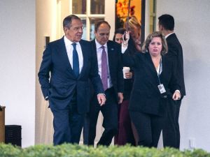 Lavrov’un ABD ziyaretinde sert rüzgarlar esti