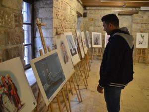 Kusadası’nda ’Uluslararası İnsan Hakları ve Adalet Karikatür’ sergisi