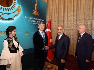 Topçu, Kazakistan’ın bağımsızlık günü resepsiyonuna katıldı