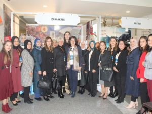 AK Parti Çanakkale Meclis üyesi kadınlar ’Yerel Yönetimde Kadın Şurası’ için Ankara’da