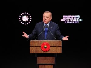 Cumhurbaşkanlığı Kültür Sanat Büyük Ödülleri sahiplerini buldu