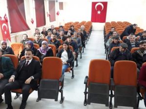 Başarılı kursiyerlere belge