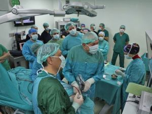 Kütahya’da ilk kez kapalı yöntemle beyin ameliyat yapıldı