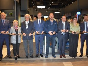 Siemens Ev Aletleri’nden İzmir’e iki yeni "deneyim" mağazası