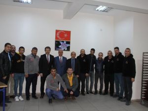 Köy okullarına anlamlı destek