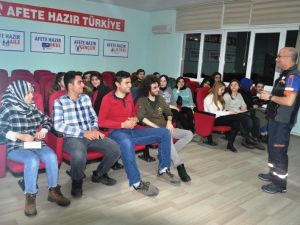 MEKUT üyelerine AFAD gönüllülük sistemi tanıtıldı