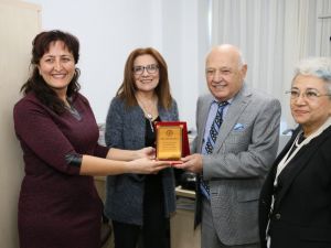 JANTSA’nın Kurucusu Şefik Çerçioğlu’ndan Tıp Fakültesi Hastanesi’ne anlamlı hediye