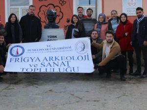 DPÜ’lü öğrencilerden ‘Her Kitap Bir Gelecek’ isimli proje