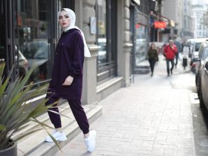 Tesettür modasında da geleneksel alışveriş yerini online mağazalara bıraktı