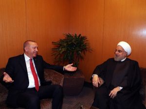 Cumhurbaşkanı Erdoğan, İranlı mevkidaşı Ruhani ile görüştü