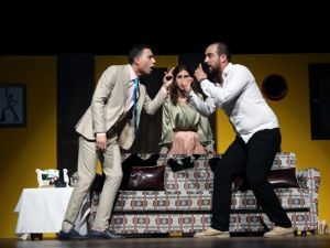 “Komik Para” tiyatrosu Menteşe’de ilgi gördü