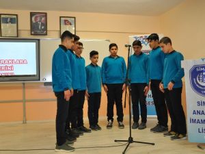 Yabancı uyruklu öğrencilerin İstiklal marşı coşkusu