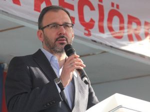 Bakan Kasapoğlu: “Teknoloji, internet ve sosyal medyanın hayatımıza sağladığı kolaylıklar var. Ama bunların esiri olmayacağız”