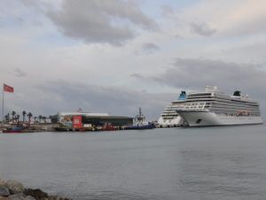 Kuşadası’nda kruvaziyer turizmi