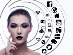 “15 yıl içinde sanal dünyada yaşamak mümkün olabilir”