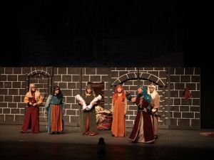 "Anadolu Kadınları Bir Bâcıyân-ı Rûm Hikayesi” İzmir’de sahneleniyor