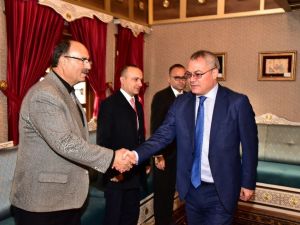 Vali Deniz, ilçe milli eğitim müdürleri ile bir araya geldi