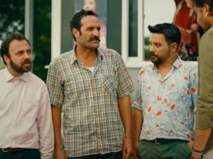 "Kırk Yalan" film ekibi İzmir’deki galaya katılacak