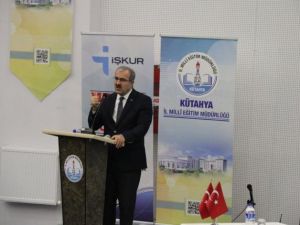 Vali Toraman: "Hangi işi yaparsanız yapın o işin en iyisi olun"