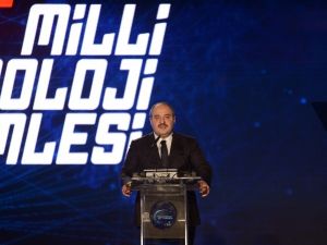 Bakan Varank: "Bu otomobil, tüm fikri ve sınai mülkiyet haklarıyla, mühendislik kararlarıyla Türkiye’nin otomobilidir"