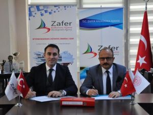 Büyükşehirin projesi için imzalar atıldı