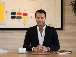 Ünlülerin yeni trend uygulaması:Bmoji