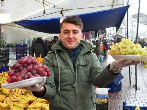 Mevsiminin geçmesi üzümü zam şampiyonu yaptı