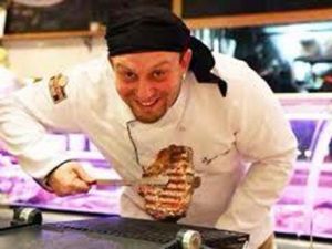 Ünlü şefe icra şoku