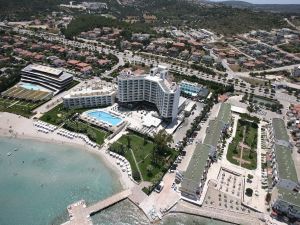 Çeşme Hudut Kapısı tüm zamanların rekorunu kırdı