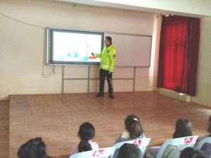 Hisarcık’ta öğrencilere trafik eğitimi