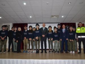 Marmaris’te öğrencilere ’Hayata kast tak’ tanıtımı