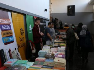 Edebiyatın kalbi Kartal’da atıyor