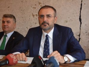 AK Partili Ünal: “10 yıllık basın emekçisiyle 10 günlük sosyal medya paylaşımcısı aynı kefeye konulmamalı”