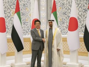Japonya Başbakanı, Abu Dabi Veliaht Prensi ile görüştü
