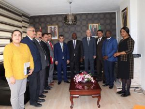 SANKON’dan Kongo Cumhuriyeti Büyükelçiliğine ziyaret