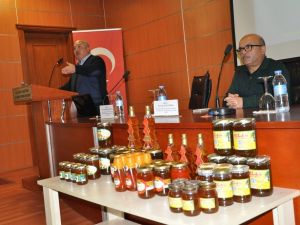 Prof. Dr. Halil Yeninar; “Bal ısındığı zaman ölür, şeker şurubu olur”