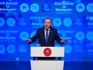 Cumhurbaşkanı Erdoğan: “Çağın ötesine geçemeyen toplumlar cazibelerini yitirmeye mahkumdur”