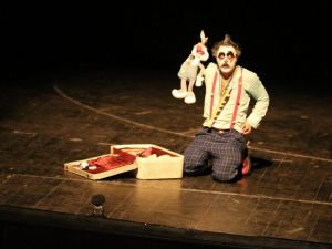 Nazım Hikmet “Taranta Babu” ile anıldı