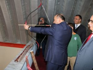 Müdür Başyiğit, Tasarım Beceri Atölyelerini inceledi